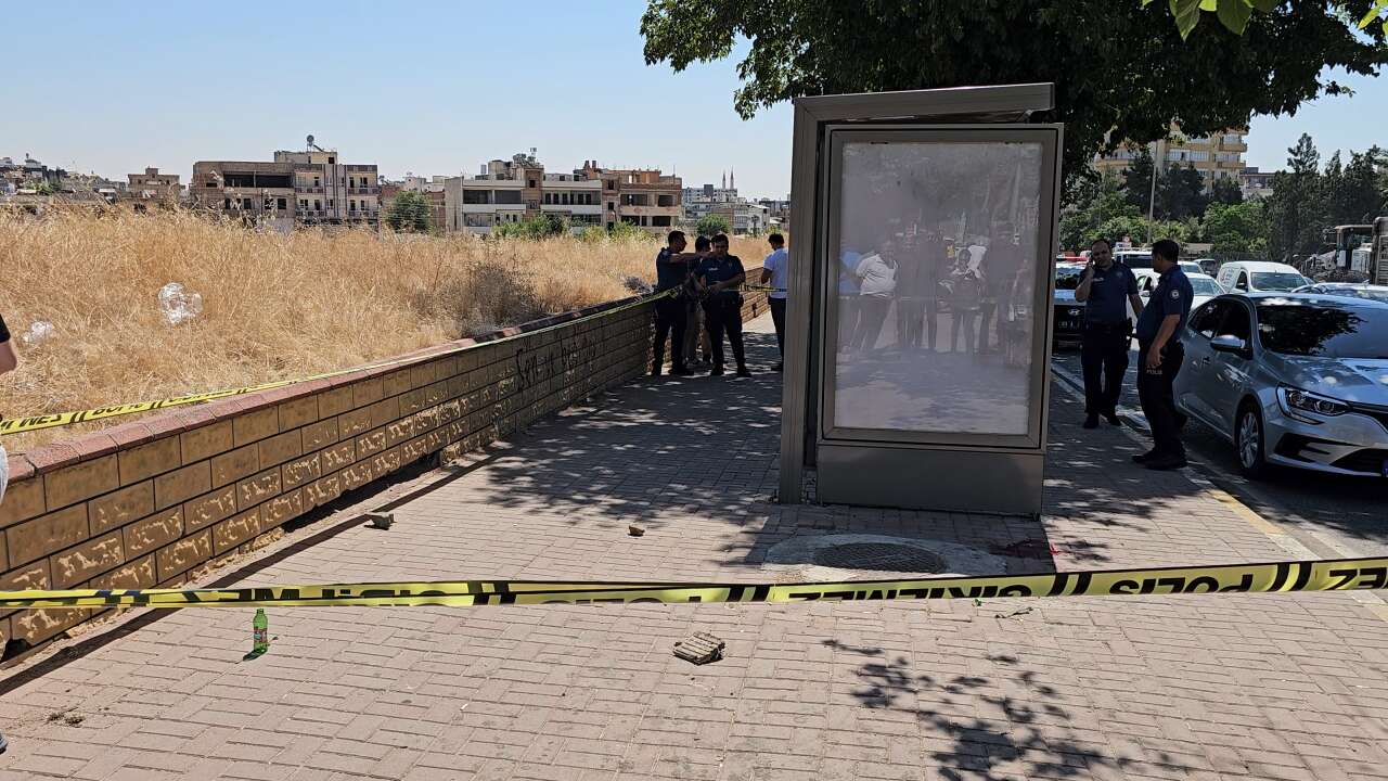 Boşanma aşamasındaki kocası durakta vurmuştu! Emine Dişçi’den acı haber geldi 2
